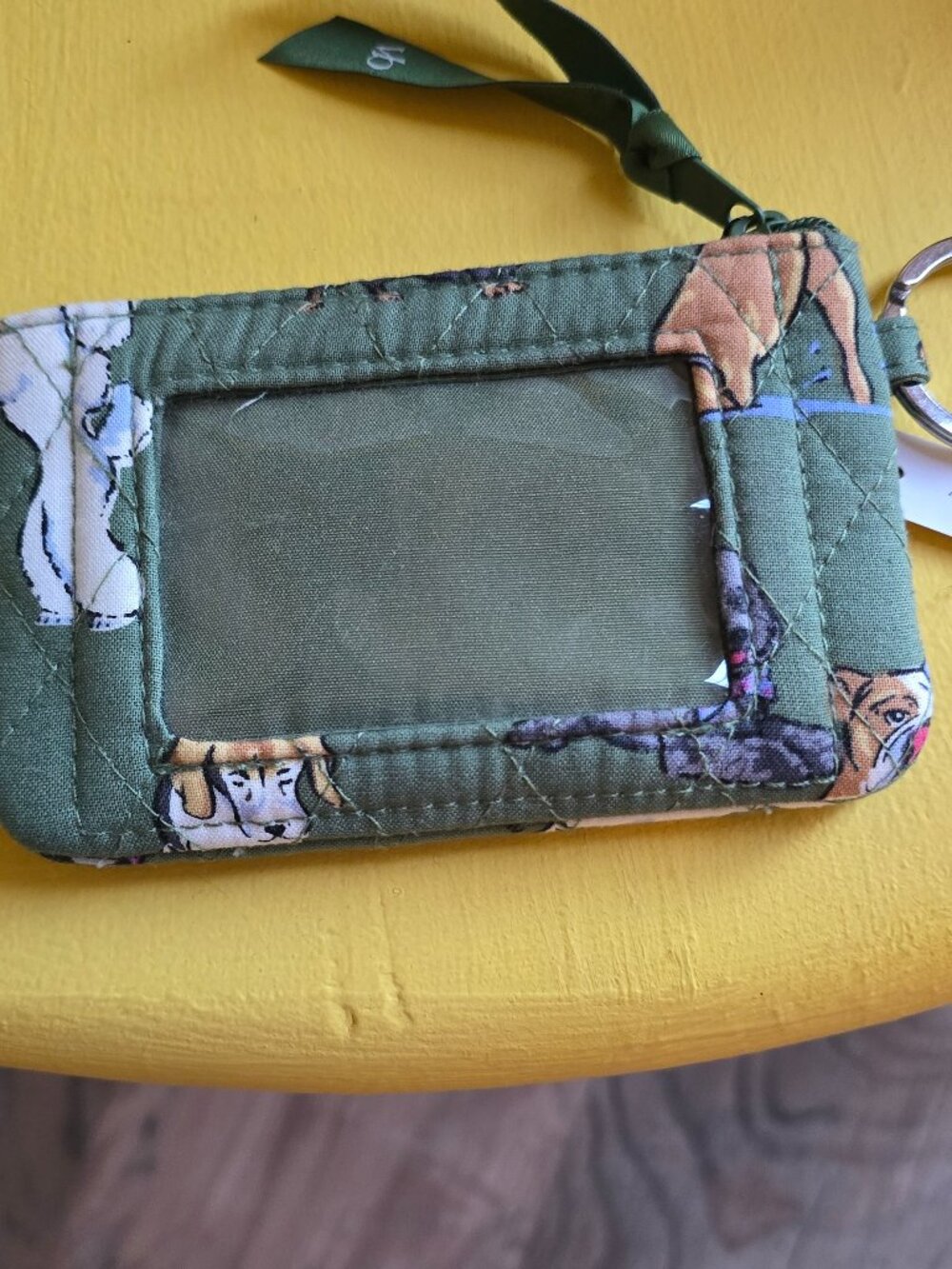 Vera Bradley Dog Park small wallwt